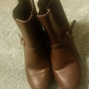 Bella Marie Brown booties